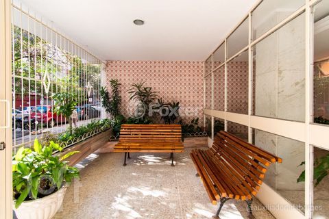 Image 19 - 309920