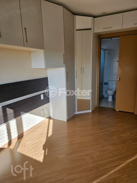 Image 6 - 309945