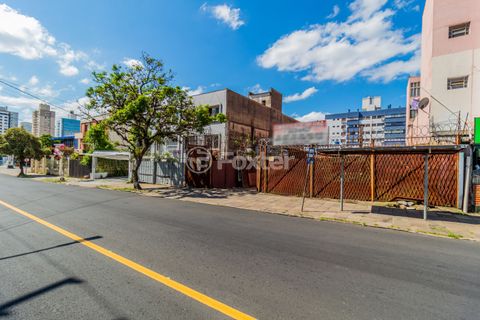 Image 2 - 310301