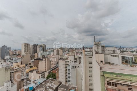 Image 17 - 310713