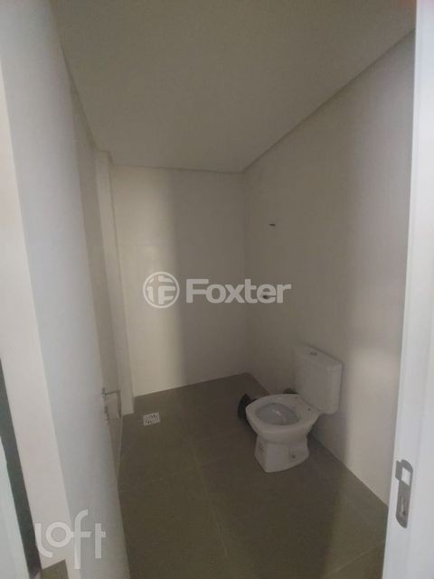 Image 7 - 310714