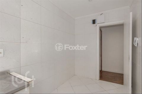 Image 7 - 310818