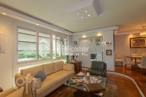 Image 17 - 310883