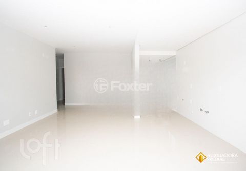 Image 3 - 310931