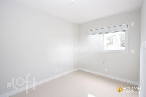 Image 4 - 310931