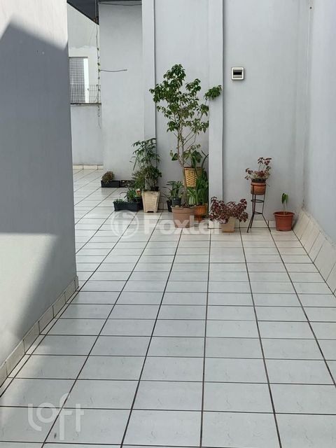 Image 15 - 310941