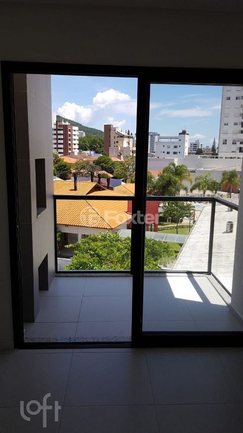 Image 6 - 311539