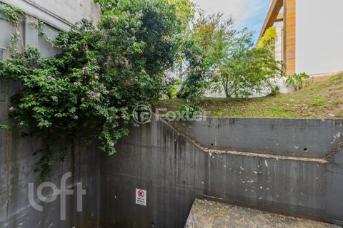 Image 7 - 311827
