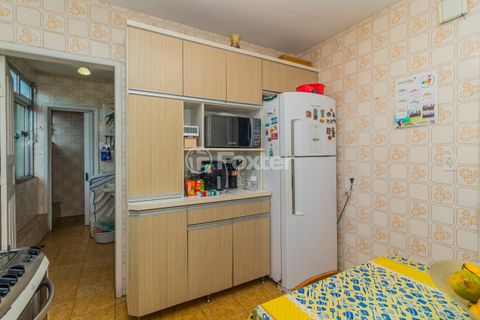 Image 16 - 311892