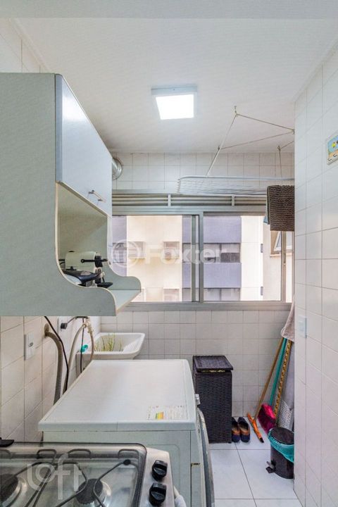 Image 6 - 315052