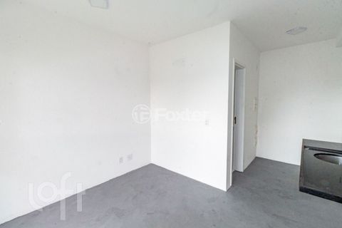 Image 2 - 318098