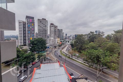 Image 16 - 319195