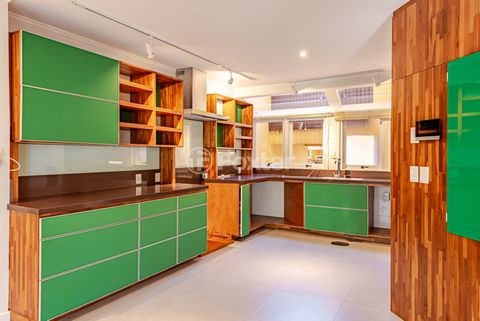 Image 11 - 320911