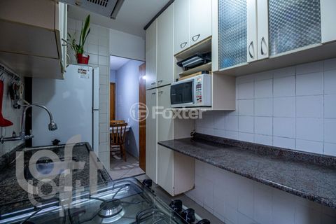 Image 5 - 322730