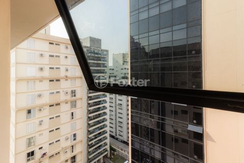 Image 18 - 323667