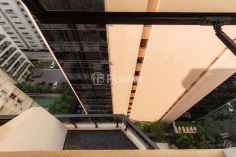 Image 19 - 323667