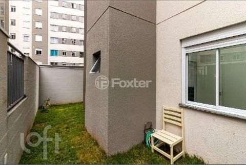 Image 17 - 323717