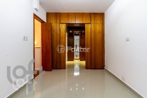 Image 4 - 323884
