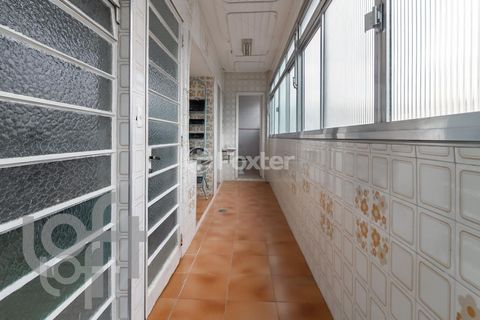 Image 17 - 324342