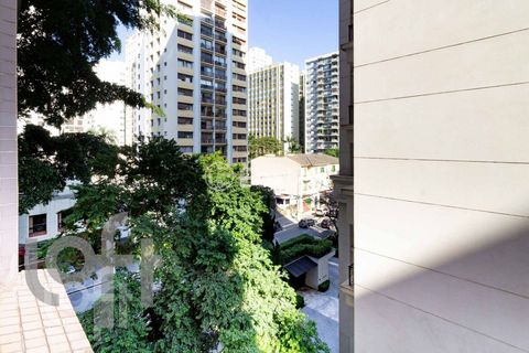 Image 19 - 324496
