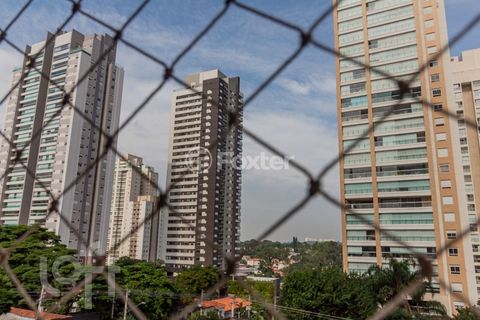 Image 18 - 325492