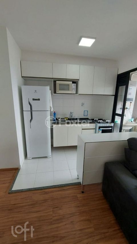 Image 7 - 325857