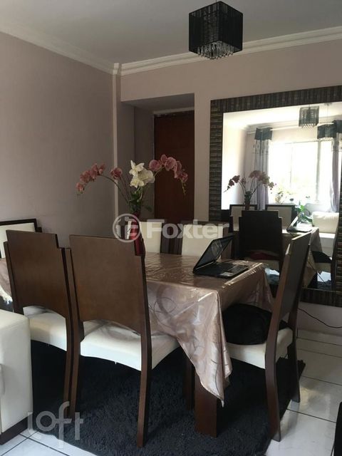 Image 7 - 326412