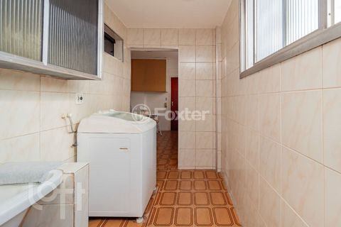 Image 9 - 327083
