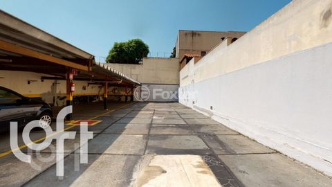 Image 8 - 327232