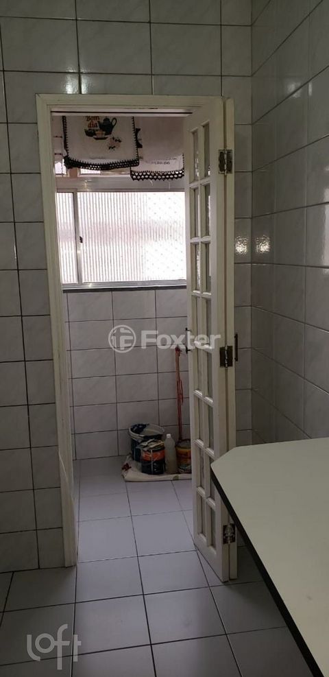 Image 4 - 327693