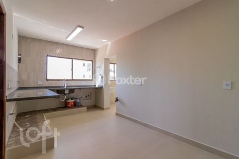Image 4 - 328715