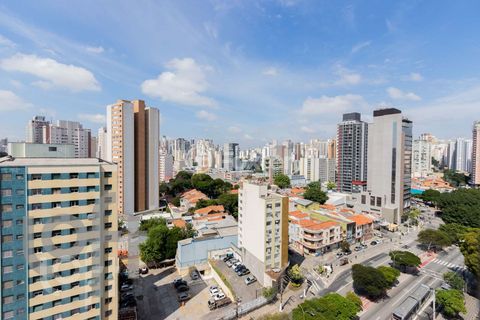 Image 12 - 329738