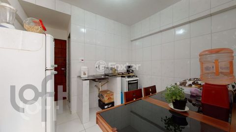 Image 11 - 329832