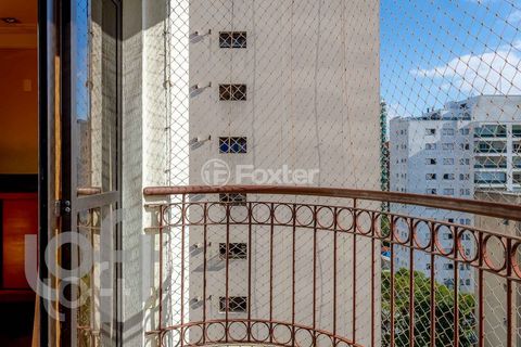 Image 17 - 330447