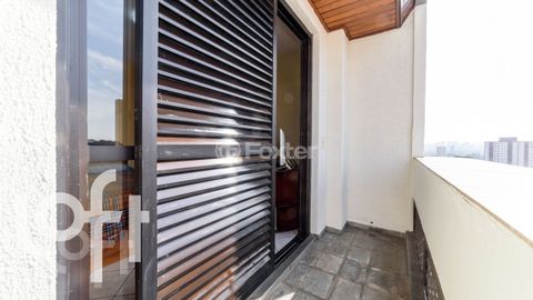 Image 8 - 331025