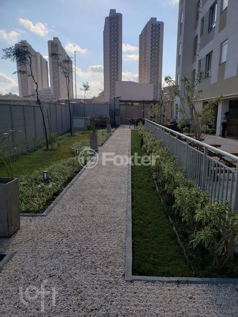 Image 7 - 332352