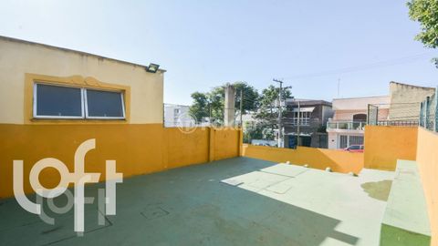 Image 17 - 334008