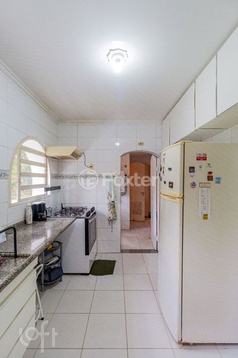 Image 6 - 335065