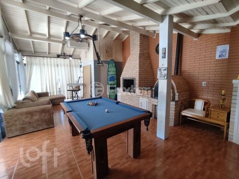 Image 10 - 367659