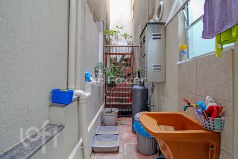 Image 17 - 368349