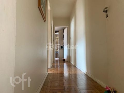 Image 10 - 368434