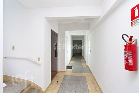 Image 18 - 369019