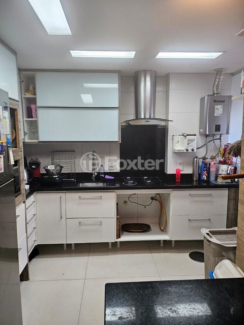 Image 2 - 373271