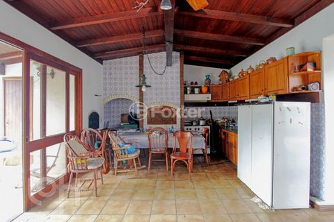 Image 13 - 373379