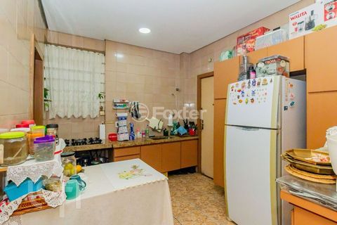 Image 18 - 376455