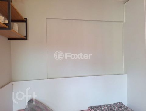 Image 19 - 377585