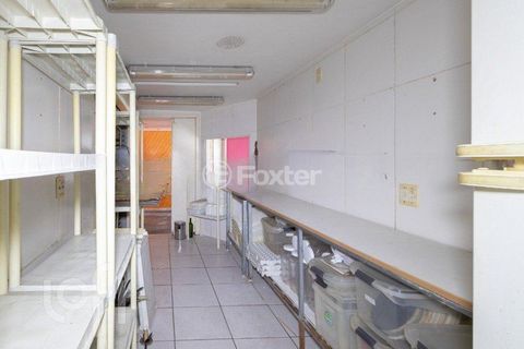 Image 11 - 378777