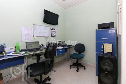 Image 10 - 378934