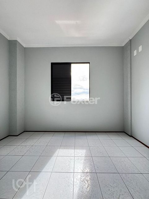 Image 4 - 385019
