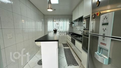 Image 7 - 387069